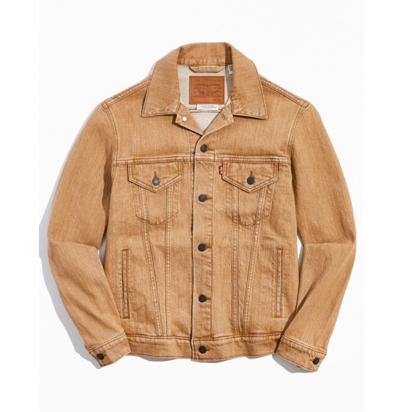 Levi's Other - Levi’s Desert Boots Vintage Trucker Jacket
